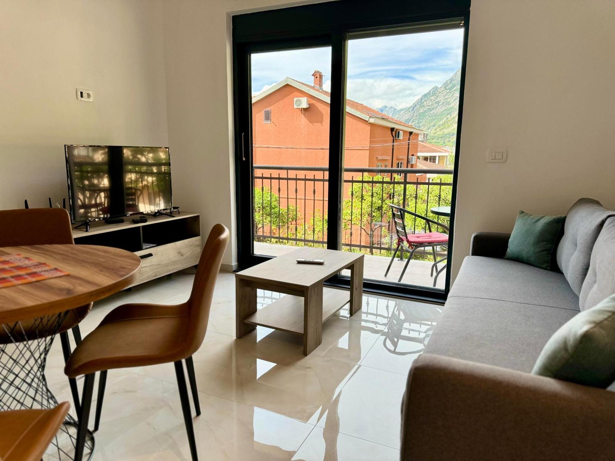 Harmony Garden Apartments Kotor Eksteriør billede